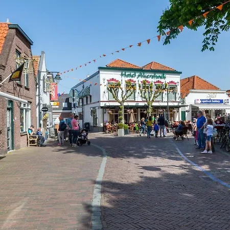 Dorpstienden 10 - Ouddorp, Spacious With Big Kitchen, Near The Beach And Centre Of The Village
